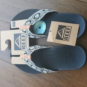 Reef sandals